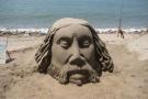 A creative beach activity!